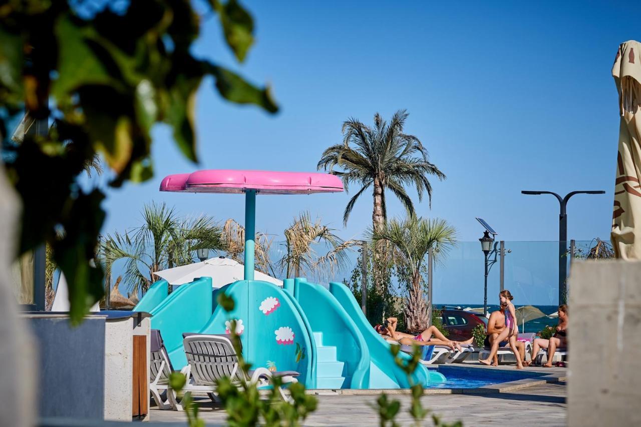 מאמאיה Rainbow Sea View Apartment Spa N Pool Resort - Parking מראה חיצוני תמונה